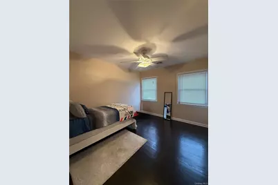 57 Laurel Road, Lindenhurst, NY 11757 - Photo 14