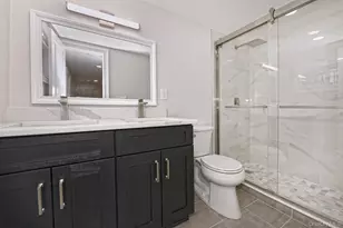 230 Town Line Rd, Commack, NY 11725 - Photo 20