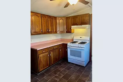 87 W Peenpack Trail, Sparrow Bush, NY 12780 - Photo 4