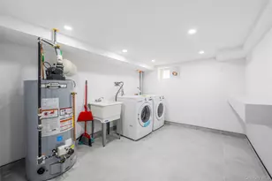 77-10 162nd St, Flushing, NY 11366 - Photo 28