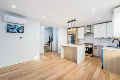 77-10 162nd Street, Flushing, NY 11366 - Photo 16