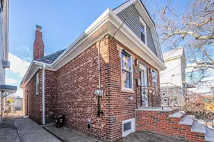 77-10 162nd St, Flushing, NY 11366 - Photo 28