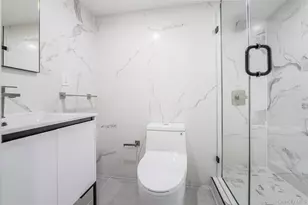 77-10 162nd St, Flushing, NY 11366 - Photo 24