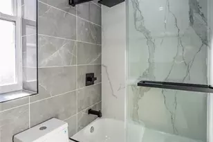 77-10 162nd St, Flushing, NY 11366 - Photo 26