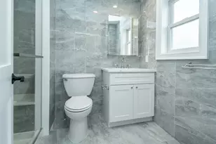 35 B Dunwood Rd, Port Washington, NY 11050 - Photo 18