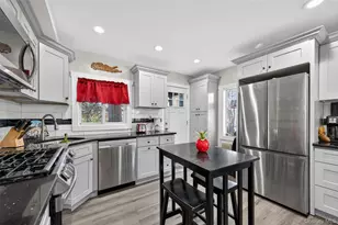 2934 Dahlia Ave, Baldwin, NY 11510 - Photo 10