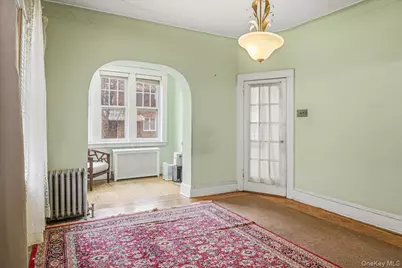 6034 Linden Street, Ridgewood, NY 11385 - Photo 4