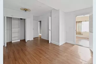 40 McLaughlin Street, New York, NY 10305 - Photo 12