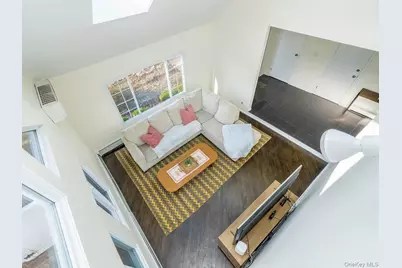 127 Cow Neck Road, Port Washington, NY 11050 - Photo 8