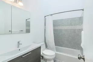 127 Cow Neck Rd, Port Washington, NY 11050 - Photo 22