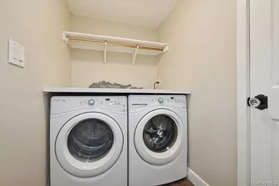 94 Chapel Avenue, Patchogue, NY 11772 - Photo 12