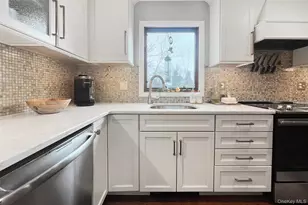 51 Woodland Ave, Poughkeepsie, NY 12603 - Photo 8