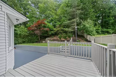 26 Ravine Road, Great Neck, NY 11023 - Photo 28