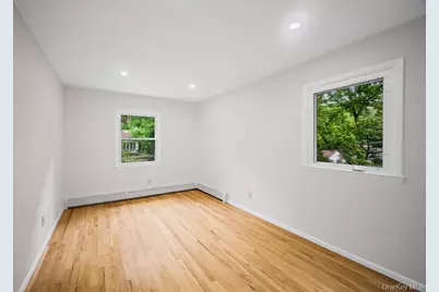 26 Ravine Road, Great Neck, NY 11023 - Photo 14