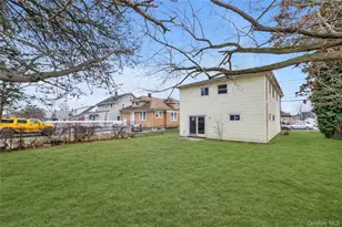 57 E Clinton Ave, Roosevelt, NY 11575 - Photo 10