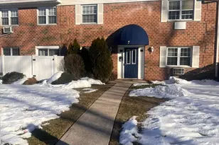 460 Old Town Rd, Port Jefferson Station, NY 11776 - Photo 2