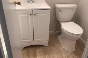 460 Old Town Rd, Port Jefferson Station, NY 11776 - Photo 8