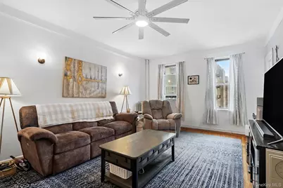 472 Gramatan Avenue #CC3, Building 6, Mount Vernon, NY 10552 - Photo 2