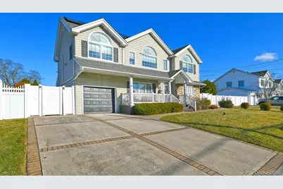 120 Brenner Avenue, Bethpage, NY 11714 - Photo 2