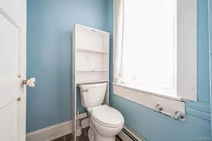 215 West Ave, Patchogue, NY 11772 - Photo 24