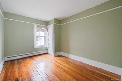 215 West Avenue, Patchogue, NY 11772 - Photo 28