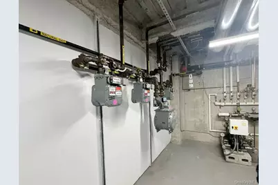 25-34 Steinway Street, Long Island City, NY 11103 - Photo 20