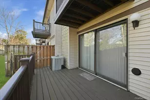 132 Laurel Ln, Wantagh, NY 11793 - Photo 30