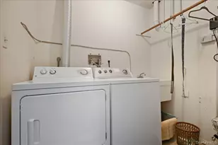 132 Laurel Ln, Wantagh, NY 11793 - Photo 28