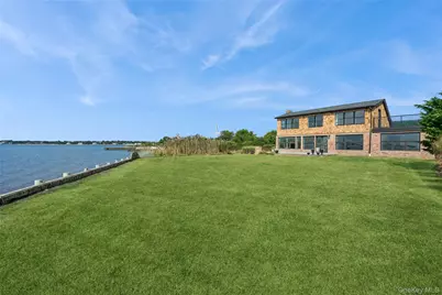 42 Barracuda, East Quogue, NY 11942 - Photo 2