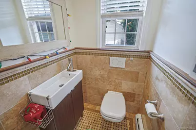 189 Oak Street, West Hempstead, NY 11552 - Photo 8