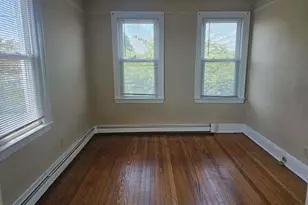 556 Broadway, Carle Place, NY 11514 - Photo 8