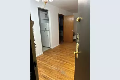 2015 Saint Paul Avenue #5F, Bronx, NY 10461 - Photo 2