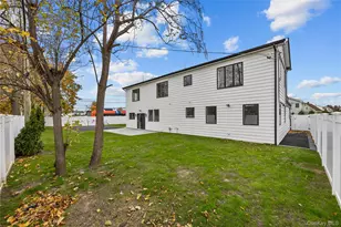 2 Orchid Rd, Levittown, NY 11756 - Photo 40