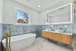 2 Orchid Rd, Levittown, NY 11756 - Photo 28