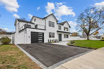 2 Orchid Road, Levittown, NY 11756 - Photo 2