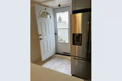 433 Palmer Road #Ground Floor, Yonkers, NY 10701 - Photo 6