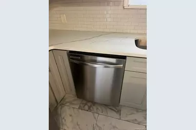 433 Palmer Road #Ground Floor, Yonkers, NY 10701 - Photo 8