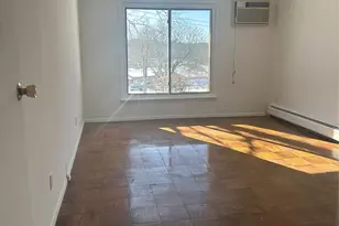 73 Country Club Ln, Pomona, NY 10970 - Photo 8