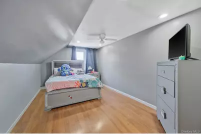 38 Camille Lane, Patchogue, NY 11772 - Photo 26