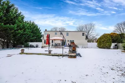 38 Camille Lane, Patchogue, NY 11772 - Photo 44