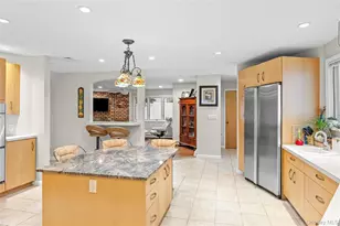 2686 Frances St, Bellmore, NY 11710 - Photo 10