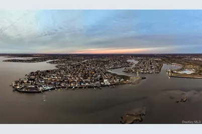 2686 Frances Street, Bellmore, NY 11710 - Photo 34