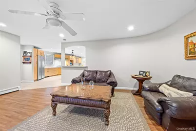 2686 Frances Street, Bellmore, NY 11710 - Photo 14