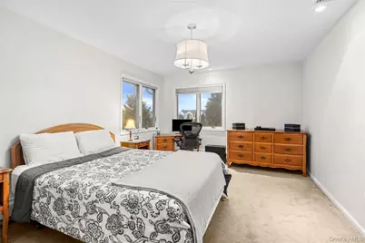 2686 Frances Street, Bellmore, NY 11710 - Photo 28