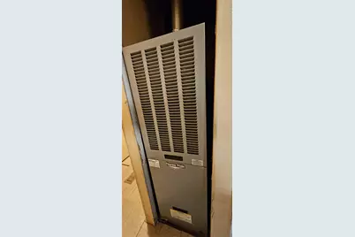 525 Riverleigh Avenue #206, Riverhead, NY 11901 - Photo 6