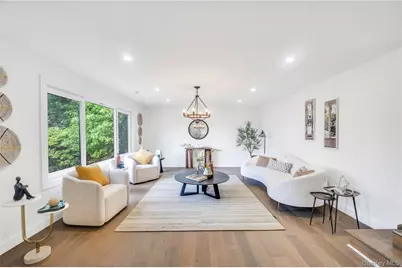 14 Lakeville Drive, East Hills, NY 11576 - Photo 4