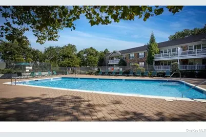 69 Prospect Avenue #7P, Hewlett, NY 11557 - Photo 1