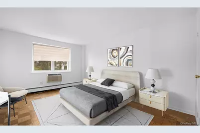 10 Ipswich Avenue #4M, Great Neck, NY 11021 - Photo 14