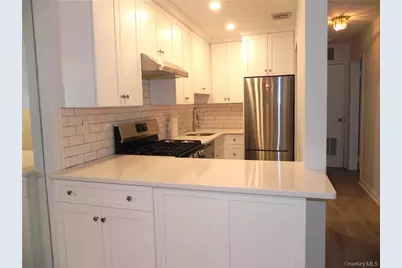 1250 North Avenue #209, New Rochelle, NY 10804 - Photo 6