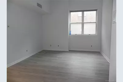 1250 North Avenue #209, New Rochelle, NY 10804 - Photo 10